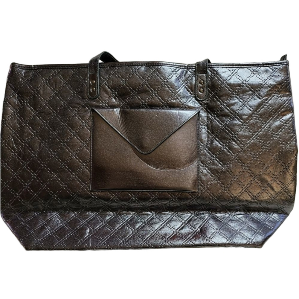NWT Bath and body works silver metallic quilted design large tote bag